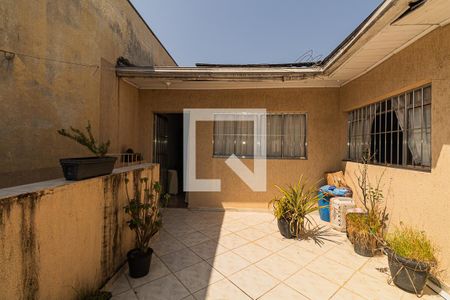 Casa à venda com 250m², 2 quartos e 2 vagasÁrea externa