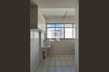 Apartamento à venda com 70m², 2 quartos e 1 vaga Apartamento à venda com 70m², 2 quartos e 1 vagaÁrea de Serviço