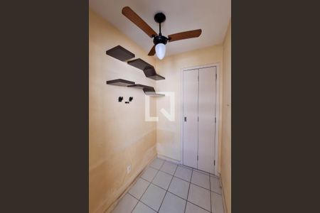 Apartamento à venda com 70m², 2 quartos e 1 vaga Apartamento à venda com 70m², 2 quartos e 1 vagaQuarto de Serviço