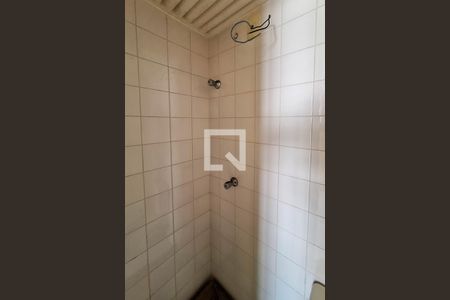 Apartamento à venda com 70m², 2 quartos e 1 vaga Apartamento à venda com 70m², 2 quartos e 1 vagaBanheiro de serviço