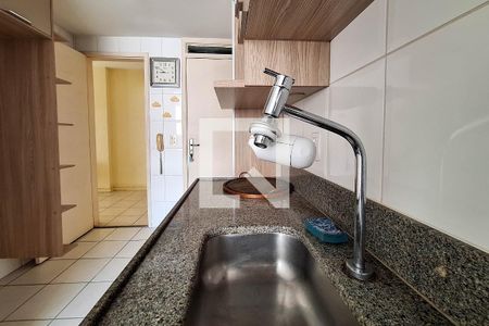 Apartamento à venda com 70m², 2 quartos e 1 vaga Apartamento à venda com 70m², 2 quartos e 1 vagaCozinha