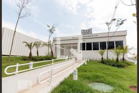 Apartamento à venda com 45m², 2 quartos e 1 vagaFachada e portaria