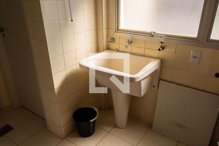 Apartamento para alugar com 70m², 3 quartos e 1 vaga Apartamento para alugar com 70m², 3 quartos e 1 vagaÁREA DE SERVIÇO