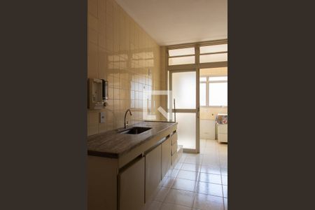 Apartamento para alugar com 70m², 3 quartos e 1 vaga Apartamento para alugar com 70m², 3 quartos e 1 vagaCOZINHA
