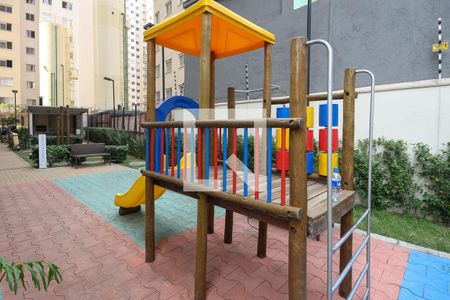Apartamento à venda com 27m², 1 quarto e sem vagaÁrea comum - Playground