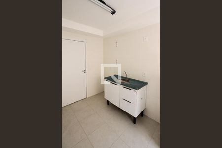 Cozinha de apartamento à venda com 1 quarto, 27m² em Vila Ema, São Paulo
