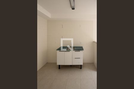 Cozinha de apartamento à venda com 1 quarto, 27m² em Vila Ema, São Paulo
