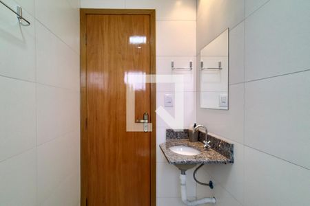 Apartamento para alugar com 72m², 2 quartos e 1 vaga Apartamento para alugar com 72m², 2 quartos e 1 vagaBanheiro da Suíte