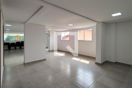Apartamento para alugar com 72m², 2 quartos e 1 vaga Apartamento para alugar com 72m², 2 quartos e 1 vagaÁrea comum - Salão de festas