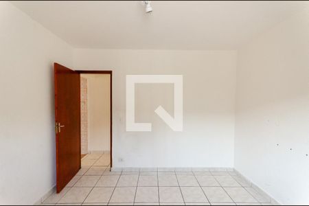 Quarto 1 de casa para alugar com 2 quartos, 150m² em Vila Zat, São Paulo