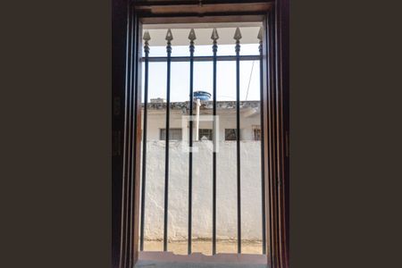 Quarto 1 de casa para alugar com 2 quartos, 150m² em Vila Zat, São Paulo