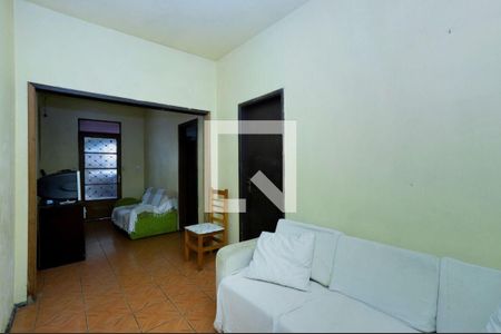 Casa à venda com 3 quartos, 246m² em Passo d’Areia, Porto Alegre