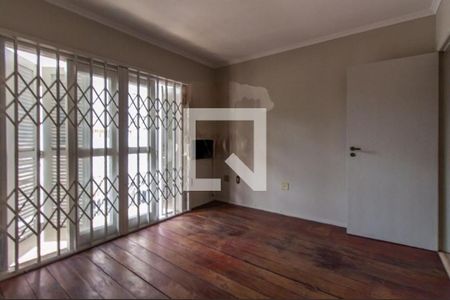 Casa à venda com 312m², 3 quartos e 5 vagas