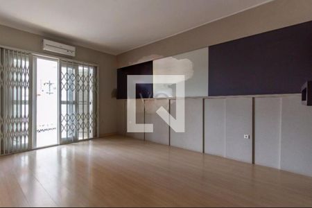 Casa à venda com 312m², 3 quartos e 5 vagas
