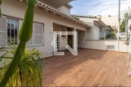 Casa à venda com 312m², 3 quartos e 5 vagas