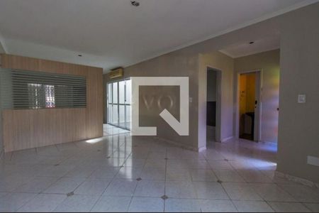 Casa à venda com 3 quartos, 312m² em Passo d’Areia, Porto Alegre