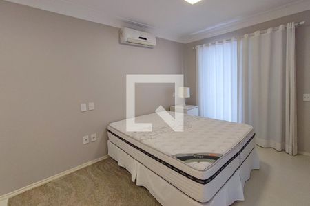 Casa de condomínio à venda com 351m², 3 quartos e 4 vagas Casa de condomínio à venda com 351m², 3 quartos e 4 vagasQuarto Suíte 2