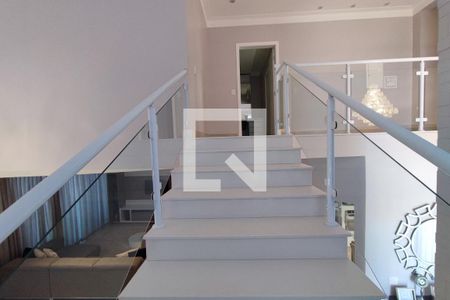 Escada - Quartos de casa de condomínio à venda com 3 quartos, 351m² em Swiss Park, Campinas