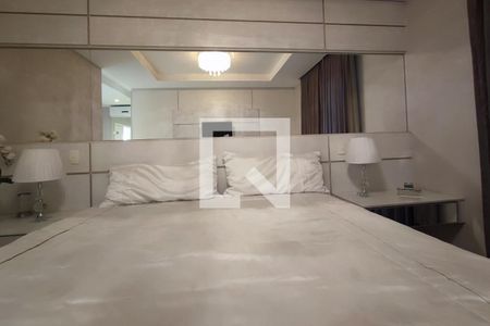 Quarto Suíte de casa de condomínio à venda com 3 quartos, 351m² em Swiss Park, Campinas