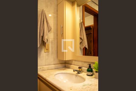 Apartamento para alugar com 88m², 2 quartos e 2 vagasBanheiro social 