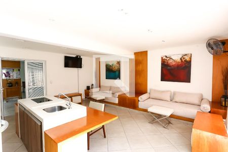 Apartamento à venda com 38m², 1 quarto e 1 vaga Apartamento à venda com 38m², 1 quarto e 1 vagaÁrea comum - Salão de festas