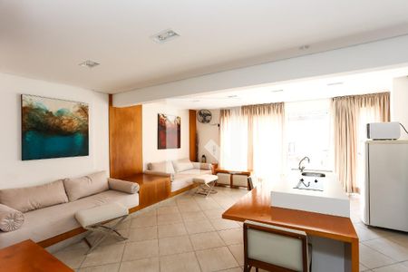 Apartamento à venda com 38m², 1 quarto e 1 vaga Apartamento à venda com 38m², 1 quarto e 1 vagaÁrea comum - Salão de festas