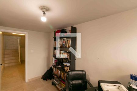 Casa para alugar com 300m², 4 quartos e 3 vagas Casa para alugar com 300m², 4 quartos e 3 vagasEscritório