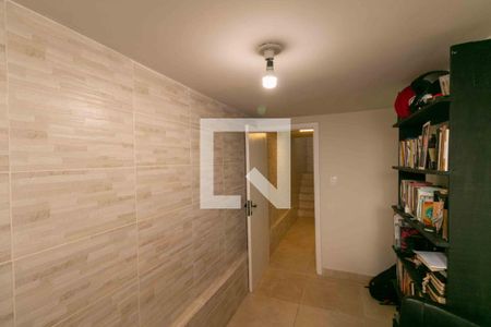 Casa para alugar com 300m², 4 quartos e 3 vagas Casa para alugar com 300m², 4 quartos e 3 vagasEscritório