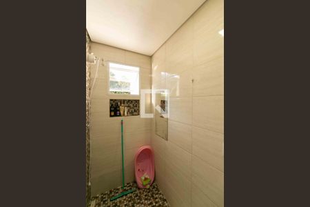 Casa para alugar com 300m², 4 quartos e 3 vagas Casa para alugar com 300m², 4 quartos e 3 vagasBanheiro Social 1