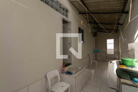 Casa para alugar com 300m², 4 quartos e 3 vagas Casa para alugar com 300m², 4 quartos e 3 vagasÁrea de Serviço