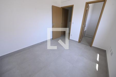 Casa de condomínio para alugar com 181m², 4 quartos e 2 vagas Casa de condomínio para alugar com 181m², 4 quartos e 2 vagasQuarto 2