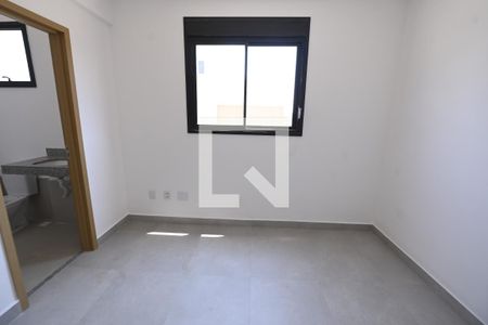 Casa de condomínio para alugar com 181m², 4 quartos e 2 vagas Casa de condomínio para alugar com 181m², 4 quartos e 2 vagasQuarto 2