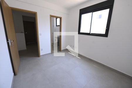 Casa de condomínio para alugar com 181m², 4 quartos e 2 vagas Casa de condomínio para alugar com 181m², 4 quartos e 2 vagasQuarto 2