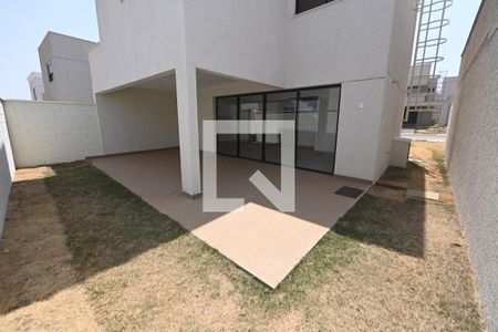 Casa de condomínio para alugar com 181m², 4 quartos e 2 vagas Casa de condomínio para alugar com 181m², 4 quartos e 2 vagasÁrea externa