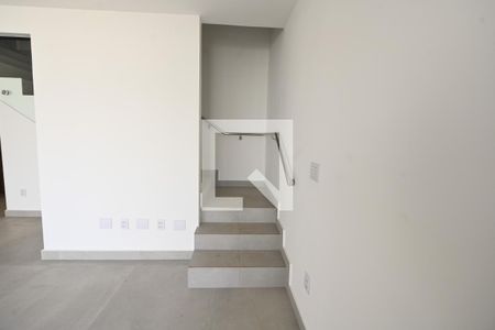 Casa de condomínio para alugar com 181m², 4 quartos e 2 vagas Casa de condomínio para alugar com 181m², 4 quartos e 2 vagasÁrea externa