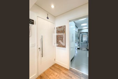 Apartamento à venda com 130m², 3 quartos e 2 vagasEntrada