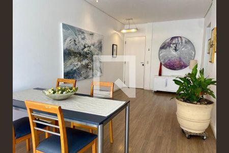 Apartamento à venda com 100m², 3 quartos e 1 vagaFoto 01