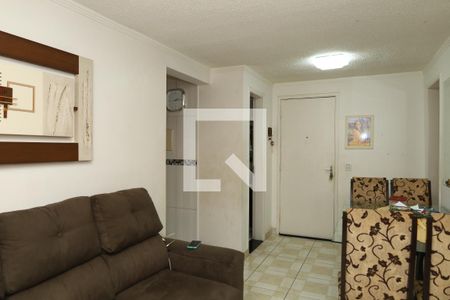 Sala de apartamento para alugar com 2 quartos, 49m² em Vila Carmosina, São Paulo
