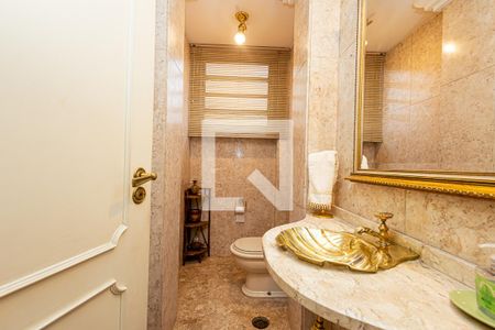 Apartamento à venda com 252m², 4 quartos e 3 vagasLavabo