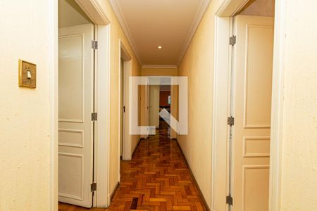 Apartamento à venda com 252m², 4 quartos e 3 vagasCorredor