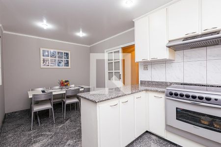 Apartamento à venda com 252m², 4 quartos e 3 vagasCozinha