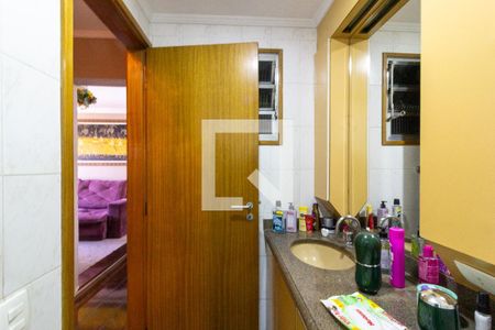 Apartamento à venda com 78m², 3 quartos e 2 vagasBanheiro Social