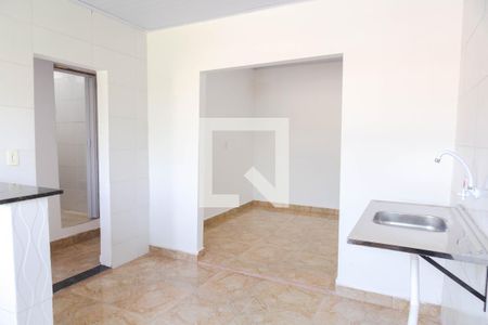 Casa para alugar com 50m², 2 quartos e sem vaga Casa para alugar com 50m², 2 quartos e sem vagaCozinha e Área de Serviço
