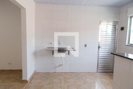 Casa para alugar com 50m², 2 quartos e sem vaga Casa para alugar com 50m², 2 quartos e sem vagaCozinha e Área de Serviço