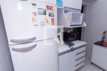 Apartamento à venda com 48m², 2 quartos e 1 vagaCozinha e Área de Serviço