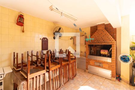 Casa à venda com 236m², 3 quartos e 4 vagas Casa à venda com 236m², 3 quartos e 4 vagasChurrasqueira