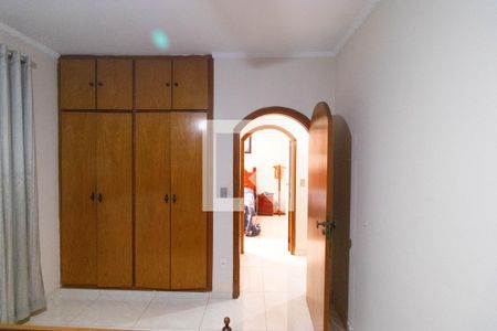 Casa à venda com 236m², 3 quartos e 4 vagas Casa à venda com 236m², 3 quartos e 4 vagasQuarto 02