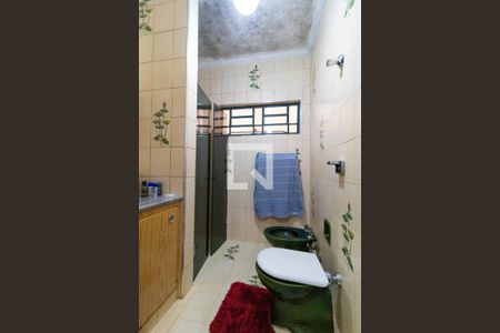 Casa à venda com 236m², 3 quartos e 4 vagas Casa à venda com 236m², 3 quartos e 4 vagasBanheiro 01