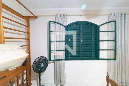 Casa à venda com 236m², 3 quartos e 4 vagas Casa à venda com 236m², 3 quartos e 4 vagasQuarto 02