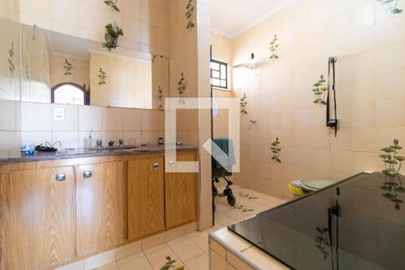 Casa à venda com 236m², 3 quartos e 4 vagas Casa à venda com 236m², 3 quartos e 4 vagasBanheiro da suíte